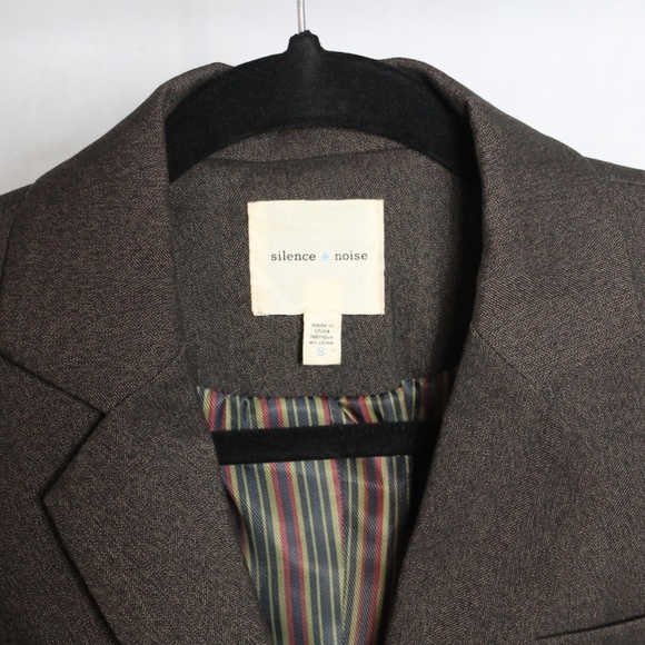 Silence + Noise Brown Cropped Blazer - Picture 4 of 5